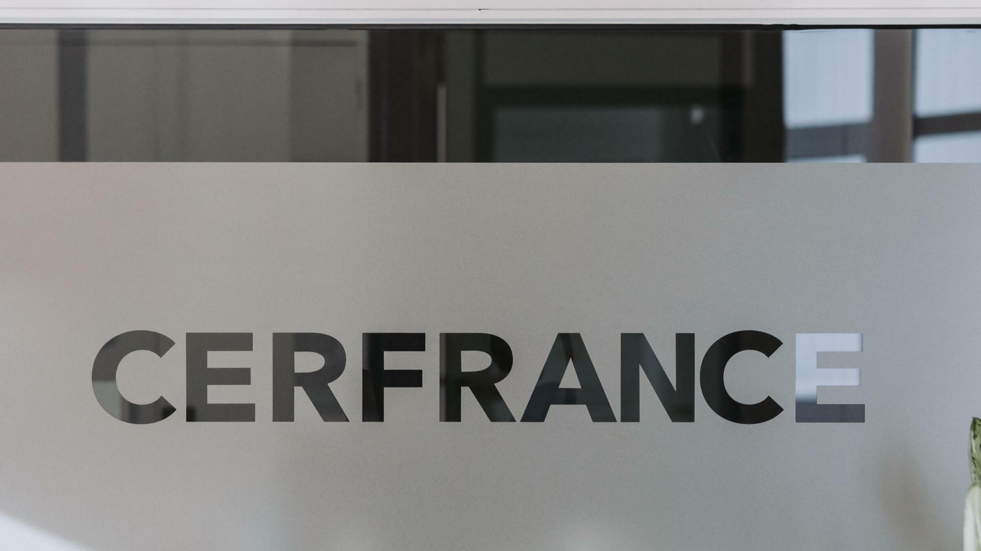 Photo de l'entrée du cabinet de conseil et d'expertise comptable du Cerfrance Réunion à Saint-Pierre